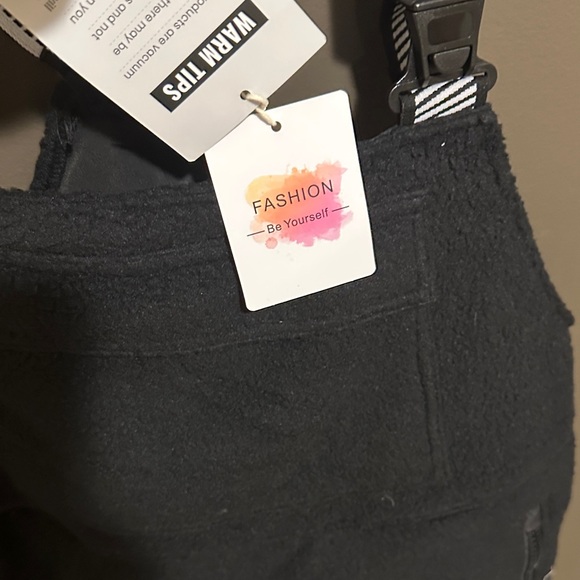 Women’s large NWT Black Sherpa Overalls - Picture 3 of 8